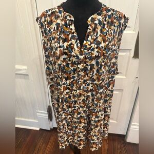 Cocomo Woman Sleeveless V Neck 3/4 Button Down Blouse